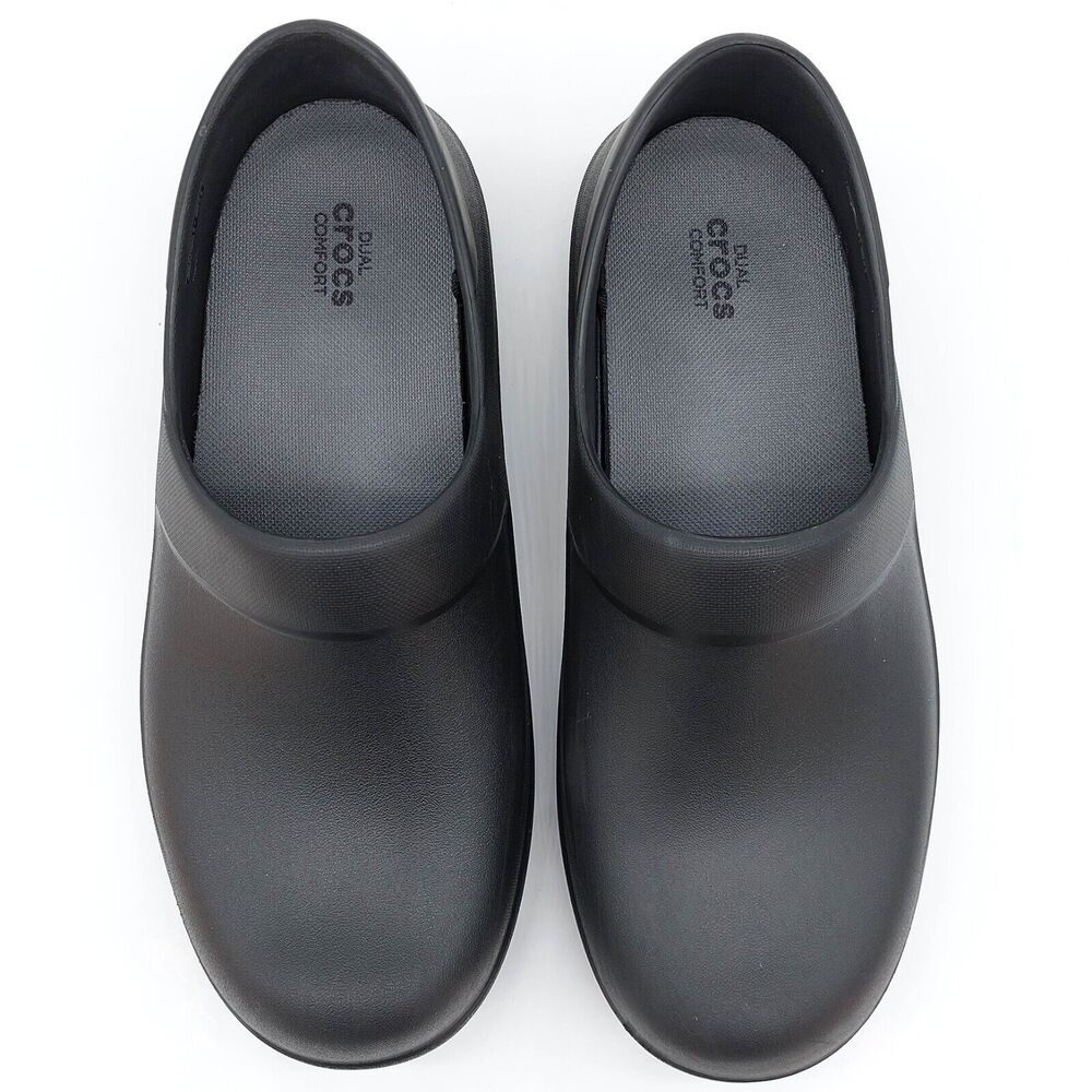 Crocs On the Clock Slip Resistant Clog Women's Sz 9 Black Slip On Dual Comfort